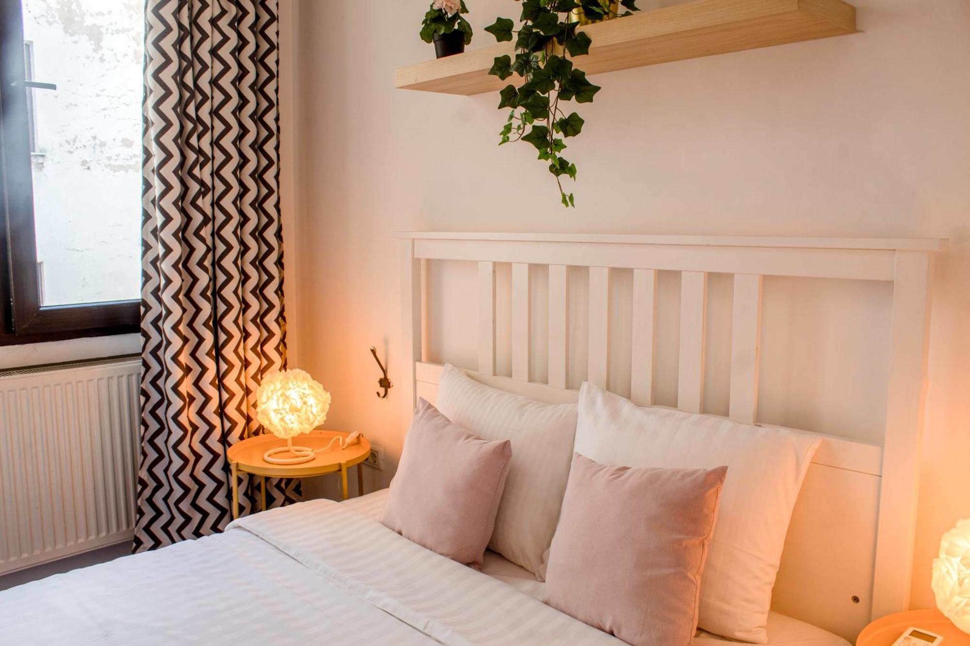 Domus Old Town Retreat Cozy & Central Bucharest Luaran gambar